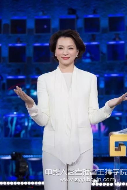 董卿.webp.jpg