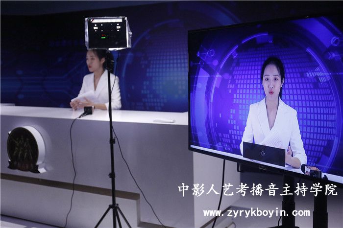 模擬主持