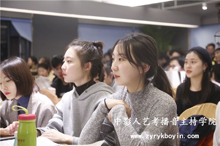 專題配音
