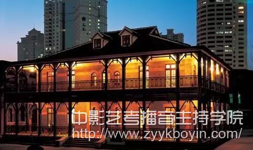 上海戲劇學(xué)院2.jpg
