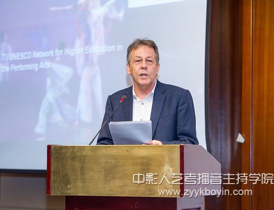 圖為TobiasBiancone總干事致辭