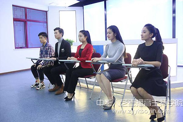 中影人播音主持培訓(xùn)課堂