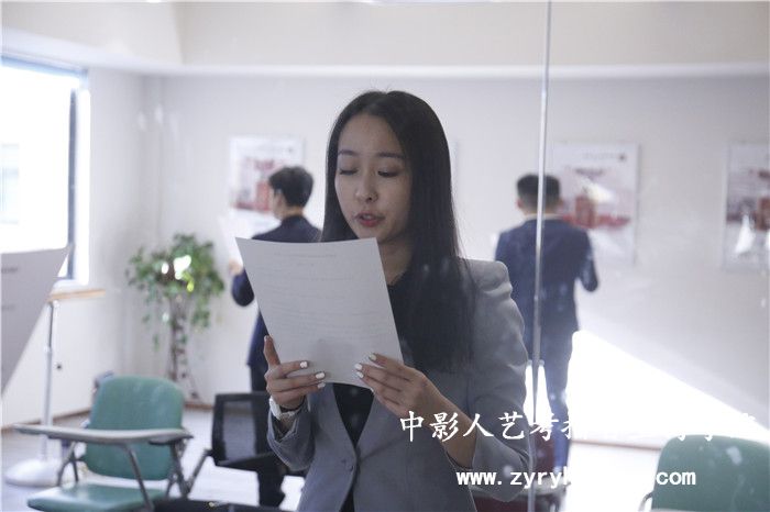 校園電視臺(tái)